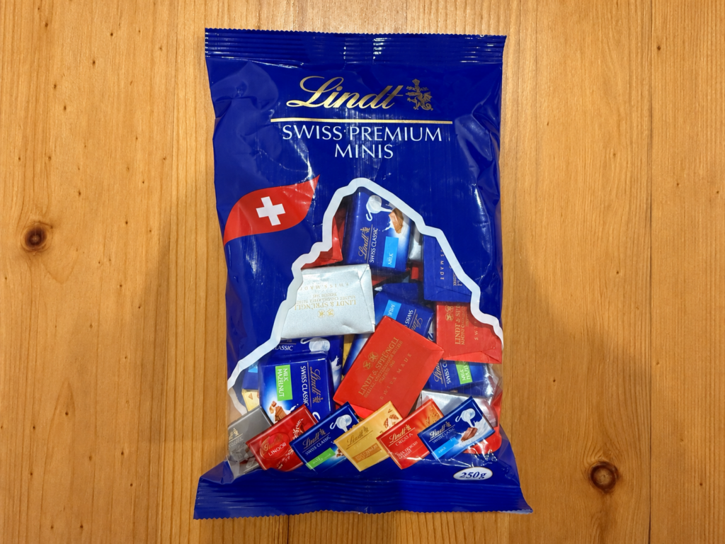 スイスのばらまき土産にリンツのチョコ｜6種類40個入りSwiss Premium Minis